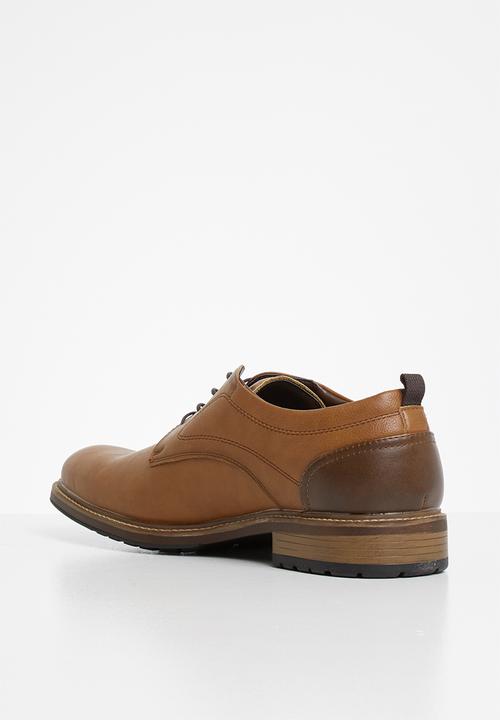 Call It Spring - Middendr - cognac