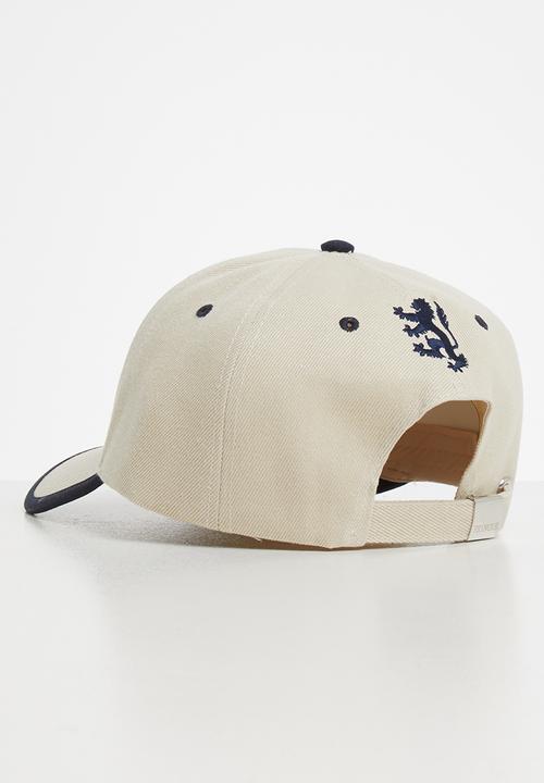 Pringle of Scotland - Acrawool - beige & navy