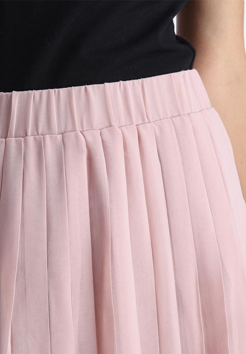 Vero Moda - Pleated Skirt