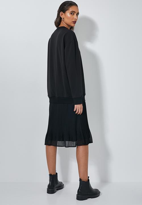 Superbalist - One piece sweat dress with pleated skirt - black 