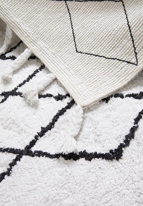 Sixth Floor - Diamond tufted rug - cream & black