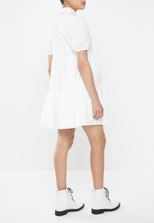 Missguided - Maternity short sleeve button front poplin smock dress - white