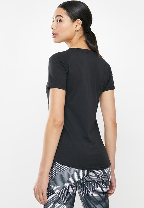 PUMA - A.c.e. raglan tee - black
