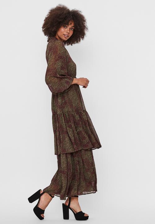 Vero Moda - Cassie long sleeve layer maxi dress vip - beetle cassie