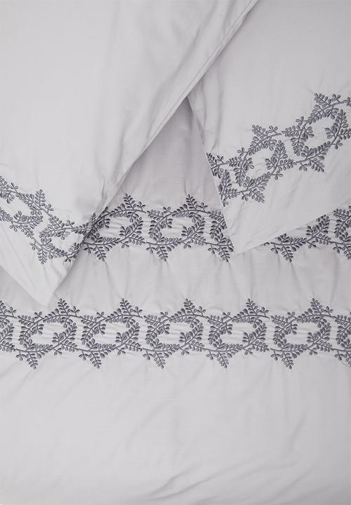 Sixth Floor - Gemma embroidered cotton duvet set - grey