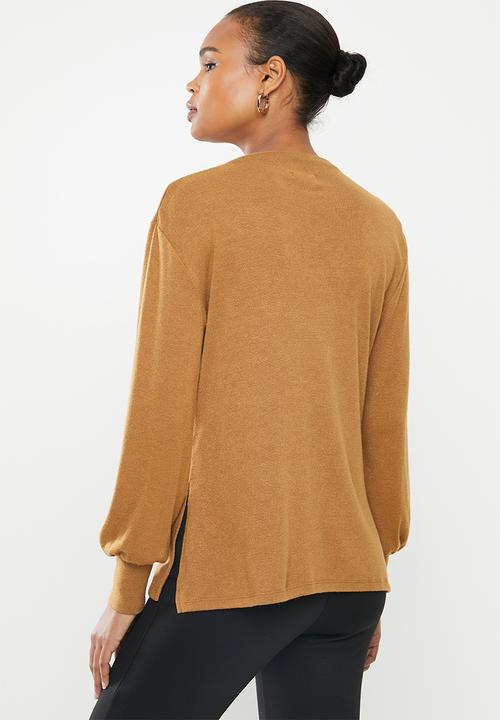 edit - Balloon sleeve turtle neck relaxed tee - tobacco