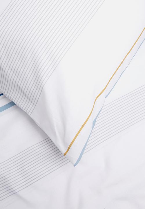 Sixth Floor - Norton printed duvet cover set - blue