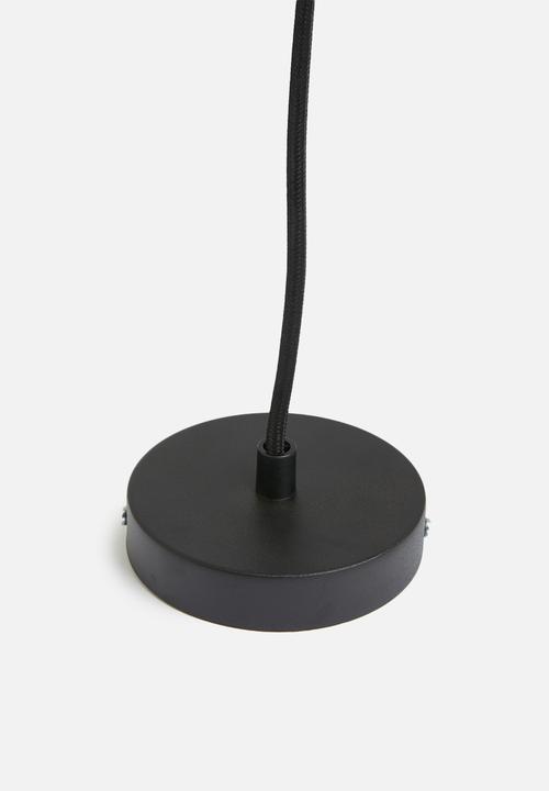 Sixth Floor - Rn simple pendant - black & gold