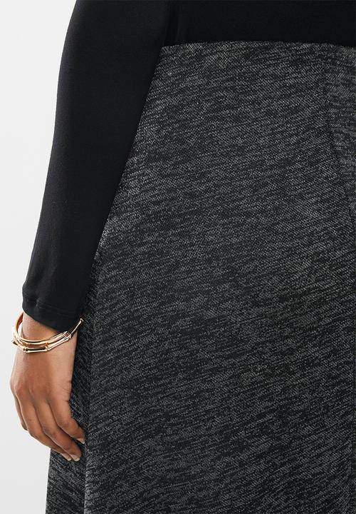 edit - Textured aline skirt - grey & black