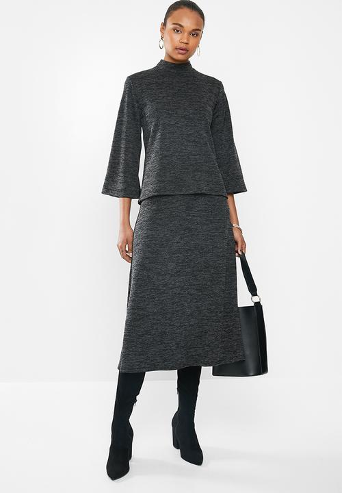edit - Textured aline skirt - grey & black