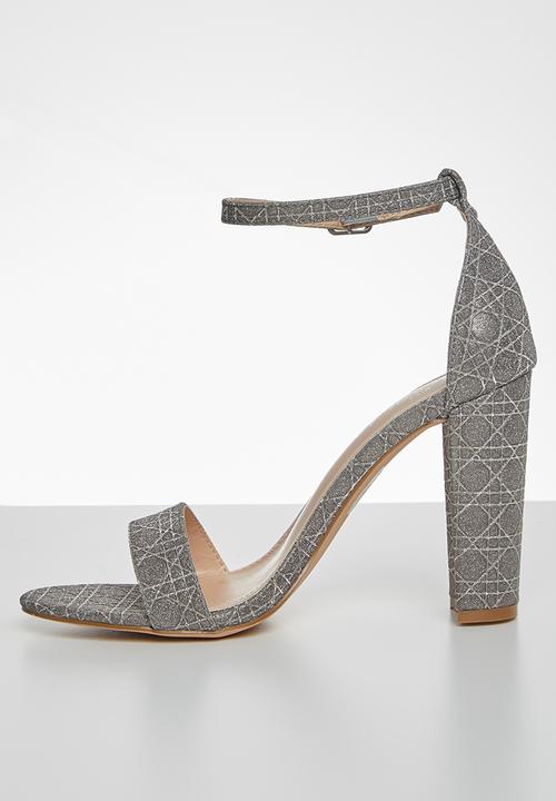 Miss Black - Bublia block heel - grey
