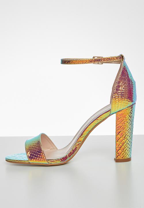 Miss Black - Cosmopolitan heel - gold