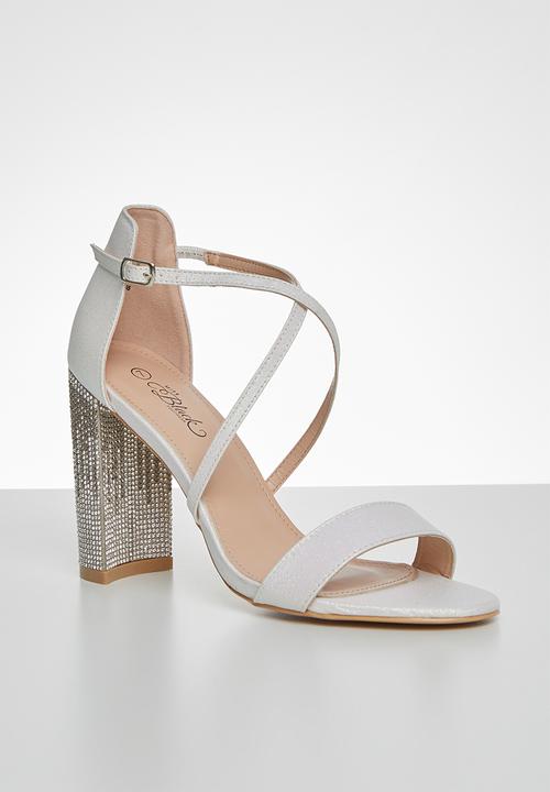 Miss Black - Zama 2 block heel - white