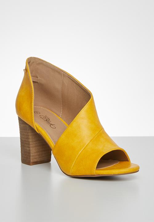 Miss Black - Tinos block heel - yellow