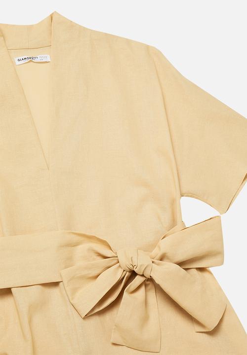 Glamorous - Petite tie belted wrap dress - stone