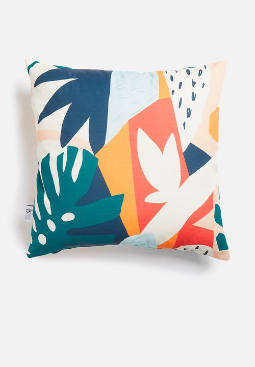 Sixth Floor - Raina cushion cover - multi
