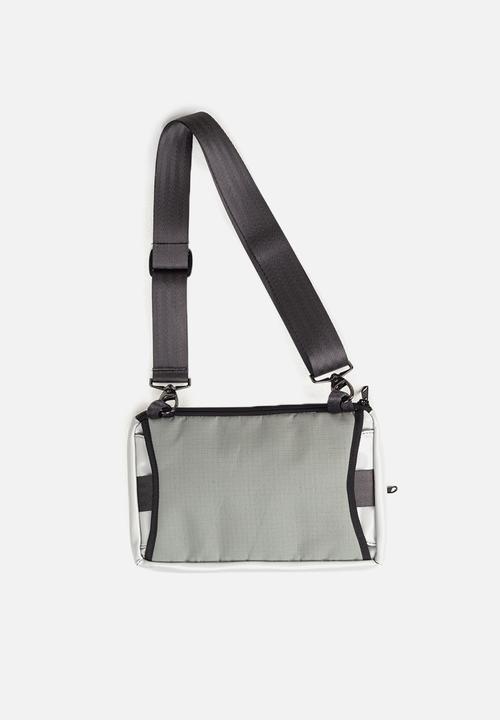 Sealand - Grab crossbody - grey & blue
