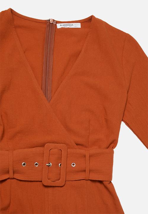 Glamorous - Petite belted 3/4 sleeve wrap dress - rust
