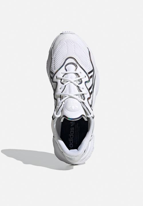 adidas Originals - Ozweego - white / black