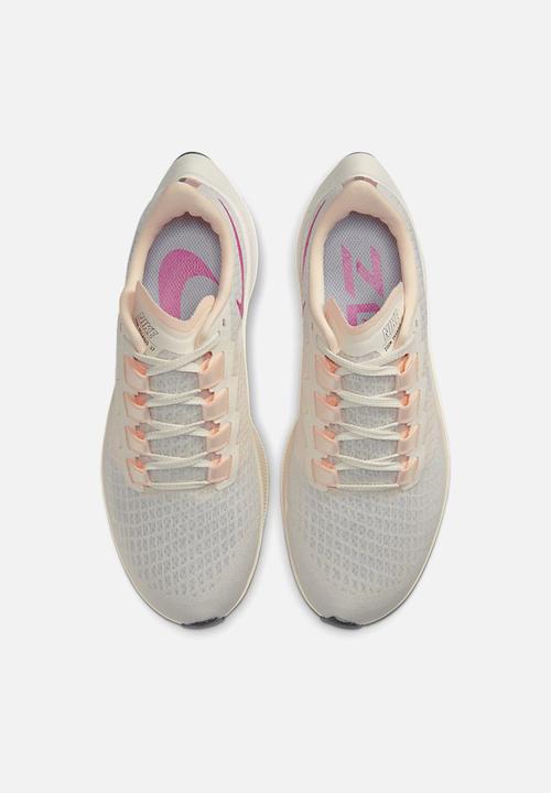 Nike - Air Zoom Pegasus 37 - pale ivory / ghost-barely volt-sail