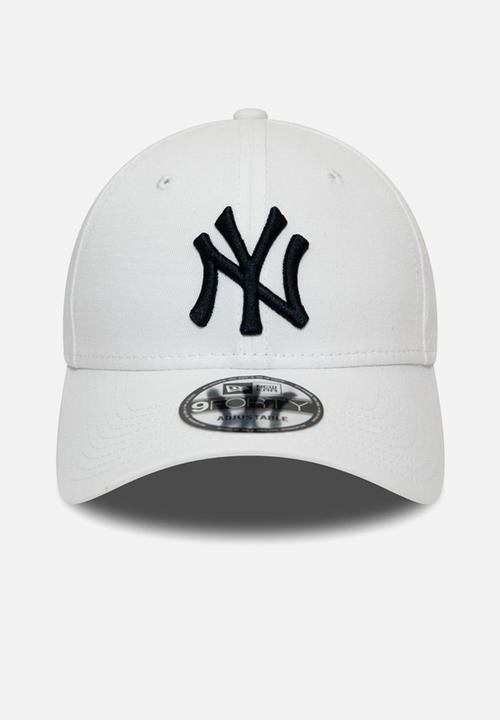 New Era - 940 essential New York Yankees cap - white & black