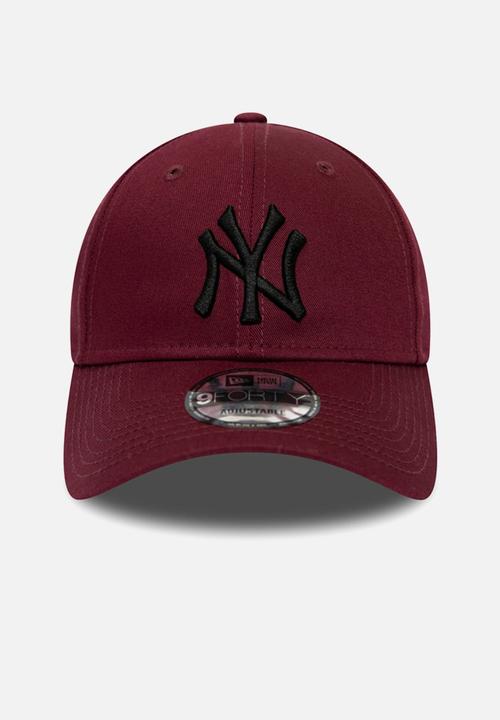New Era - 940 essential New York Yankees cap - burgundy & black