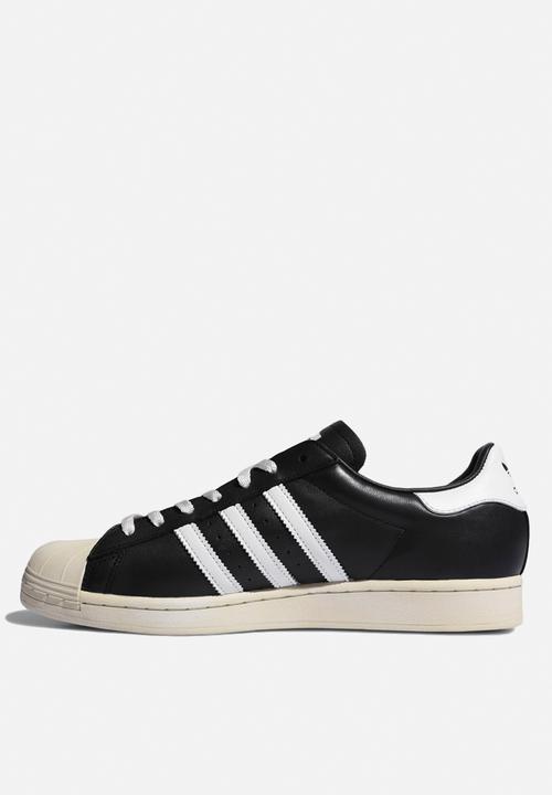 adidas Originals - Superstar Premium Leather - core black / crystal white