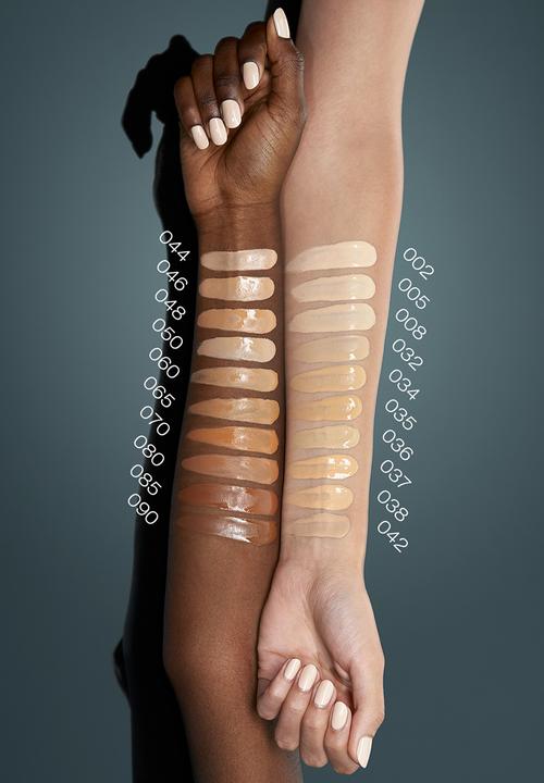 Catrice - HD Liquid Coverage Foundation - Honey Beige