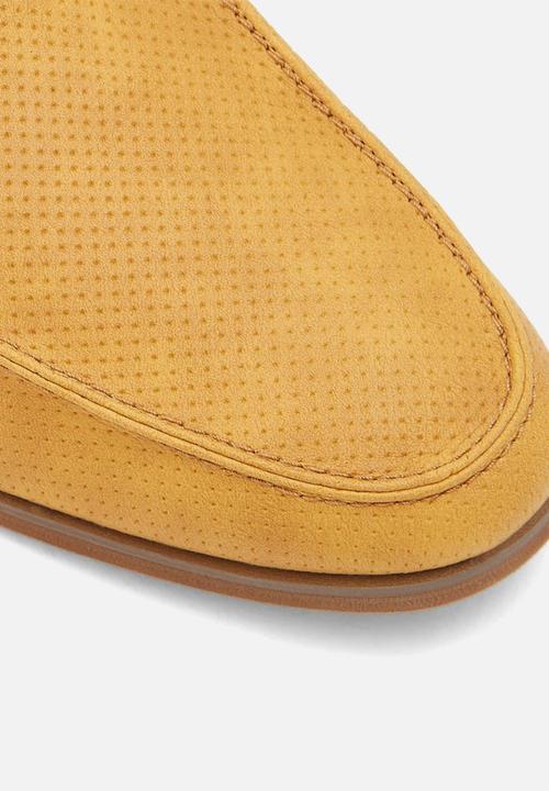 Call It Spring - Virsu - yellow