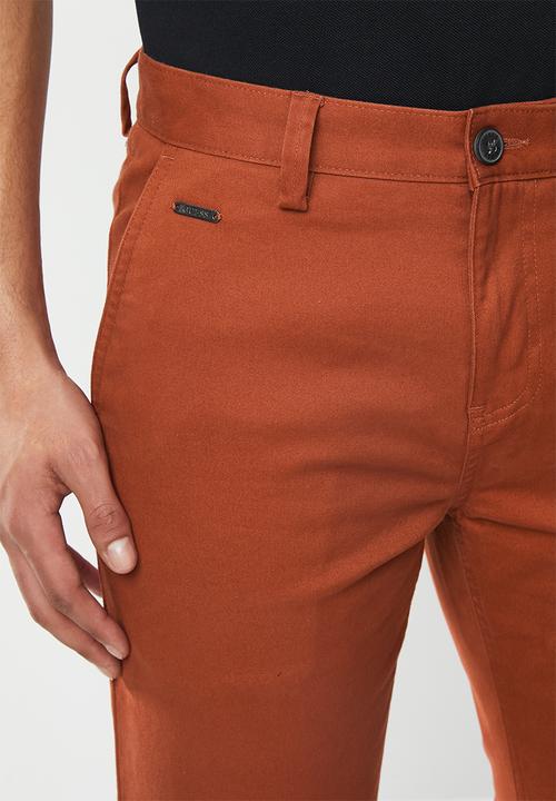 GUESS - Carter twill chino pant - red