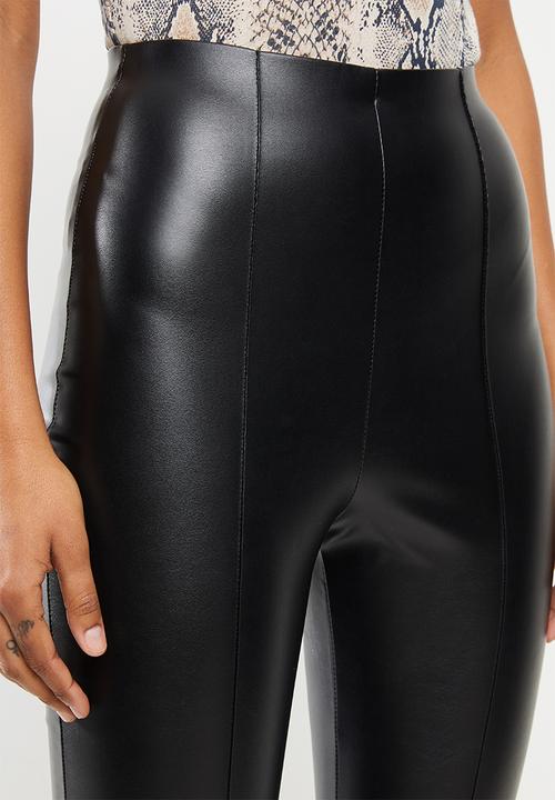 Missguided - Faux leather pin tuck leggings - black