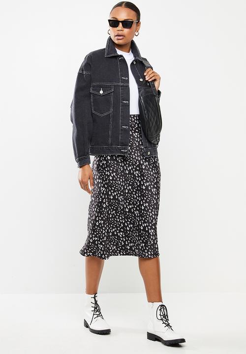 Missguided - 80's Batwing oversized denim jacket - black