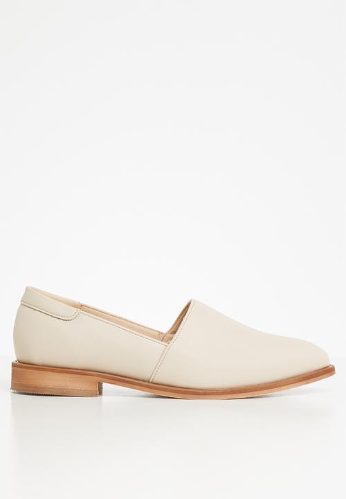shoe size for 20 month old girl