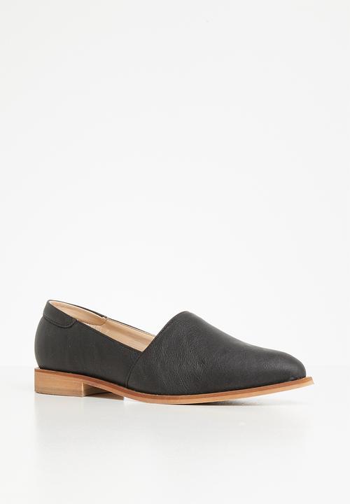 Superbalist - Jackie loafer - black.