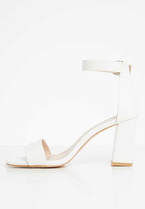 Public Desire - Kara block heel - white