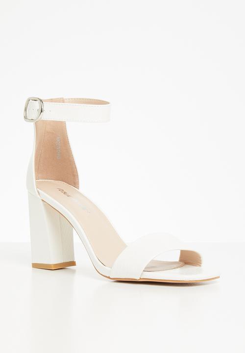 Public Desire - Kara block heel - white