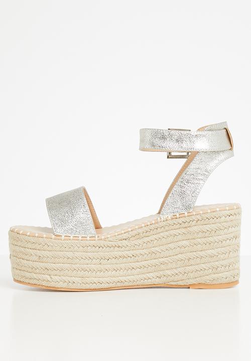 Public Desire - Saffy wedge heel - silver