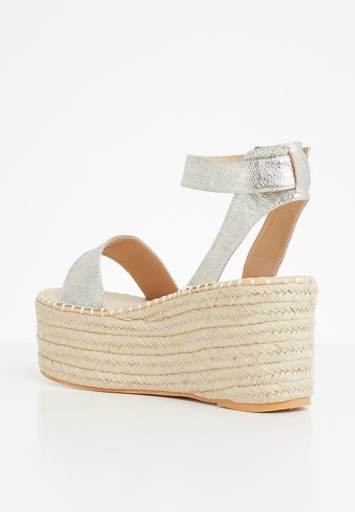 Public Desire - Saffy wedge heel - silver
