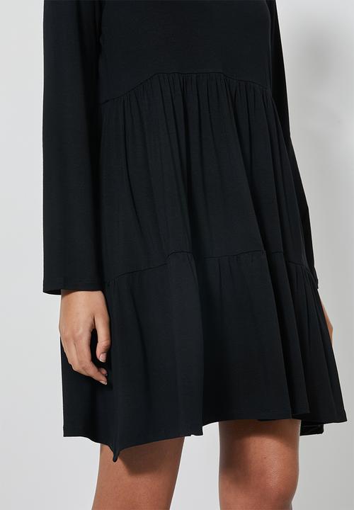Superbalist - Tiered knit dress - black