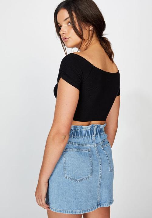 Factorie - Pull front off the shoulder rib top - black