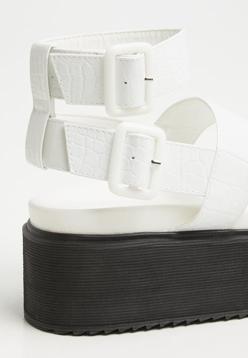 Public Desire - Kodie flatform sandal - white