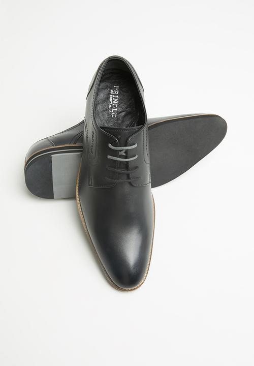 Pringle of Scotland - Micheal lace up - black
