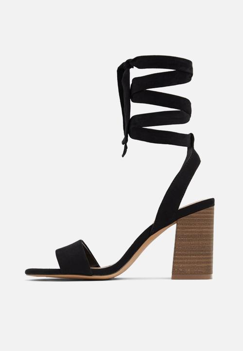 Call It Spring - Kimmii heel - black