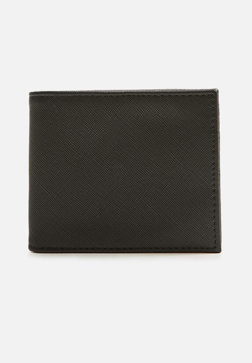 mango maroon solid sling bag