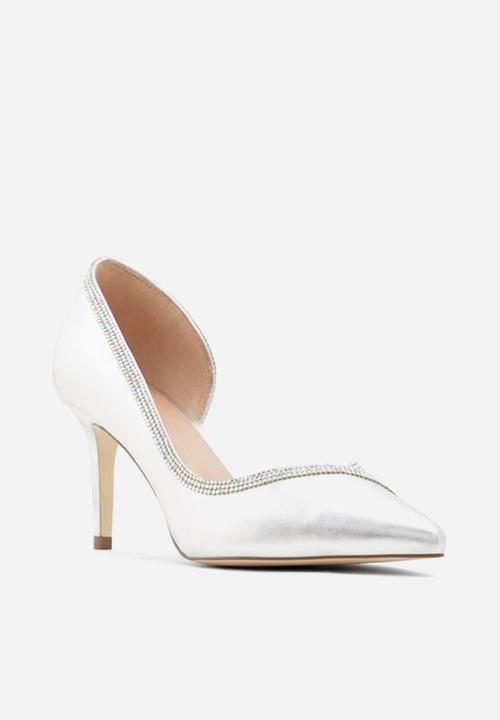 Call It Spring - Pogonya court - silver