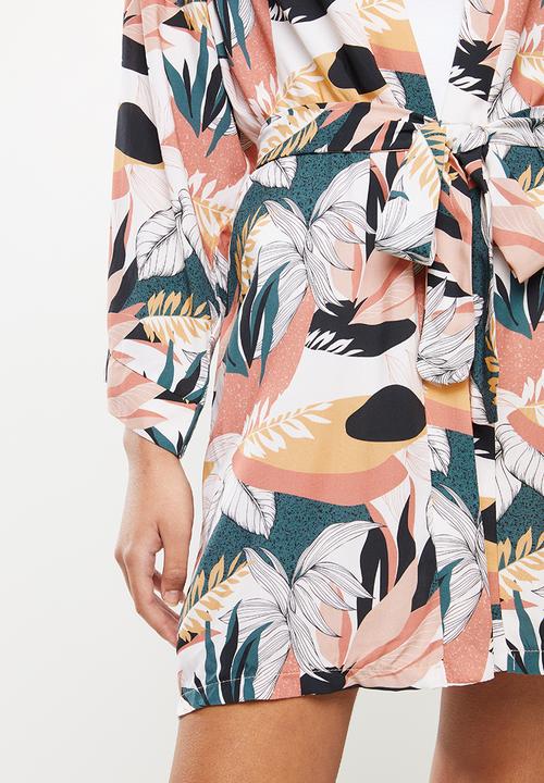 Superbalist - Short modern palm print robe - multi