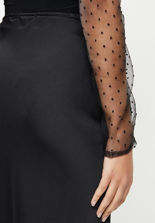 VELVET - Satin bias cut slip skirt - black