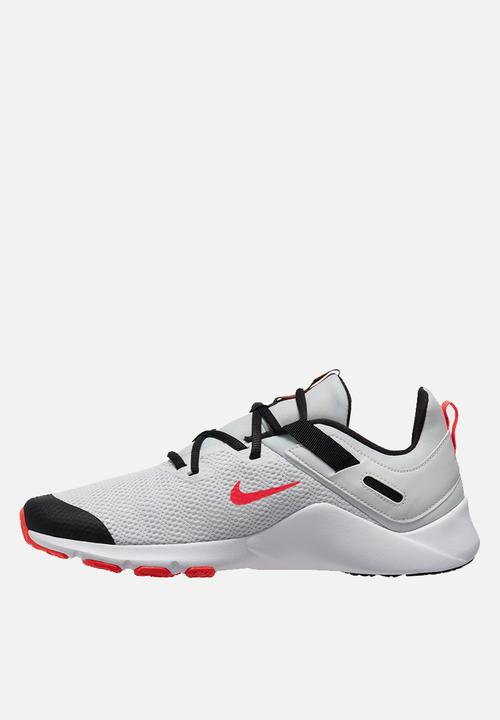 Nike - Nike legend essential - photon dust/laser crimson-black-white
