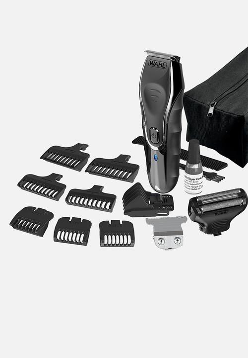 WAHL - Wahl Aqua Groom Showerproof 16 Piece Lithium Ion Grooming Kit