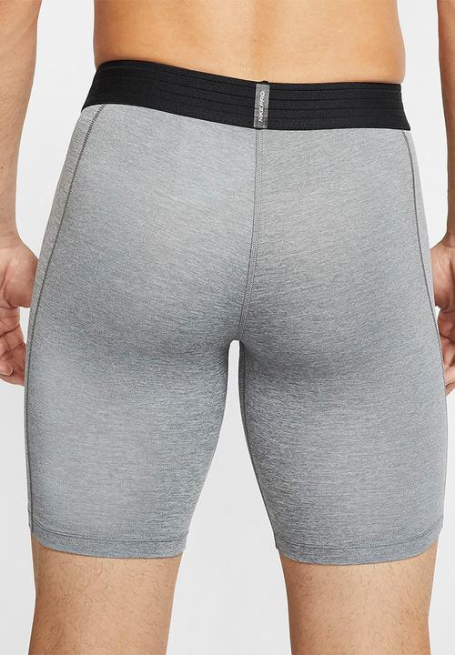 Nike - Nike np shorts - grey & black 